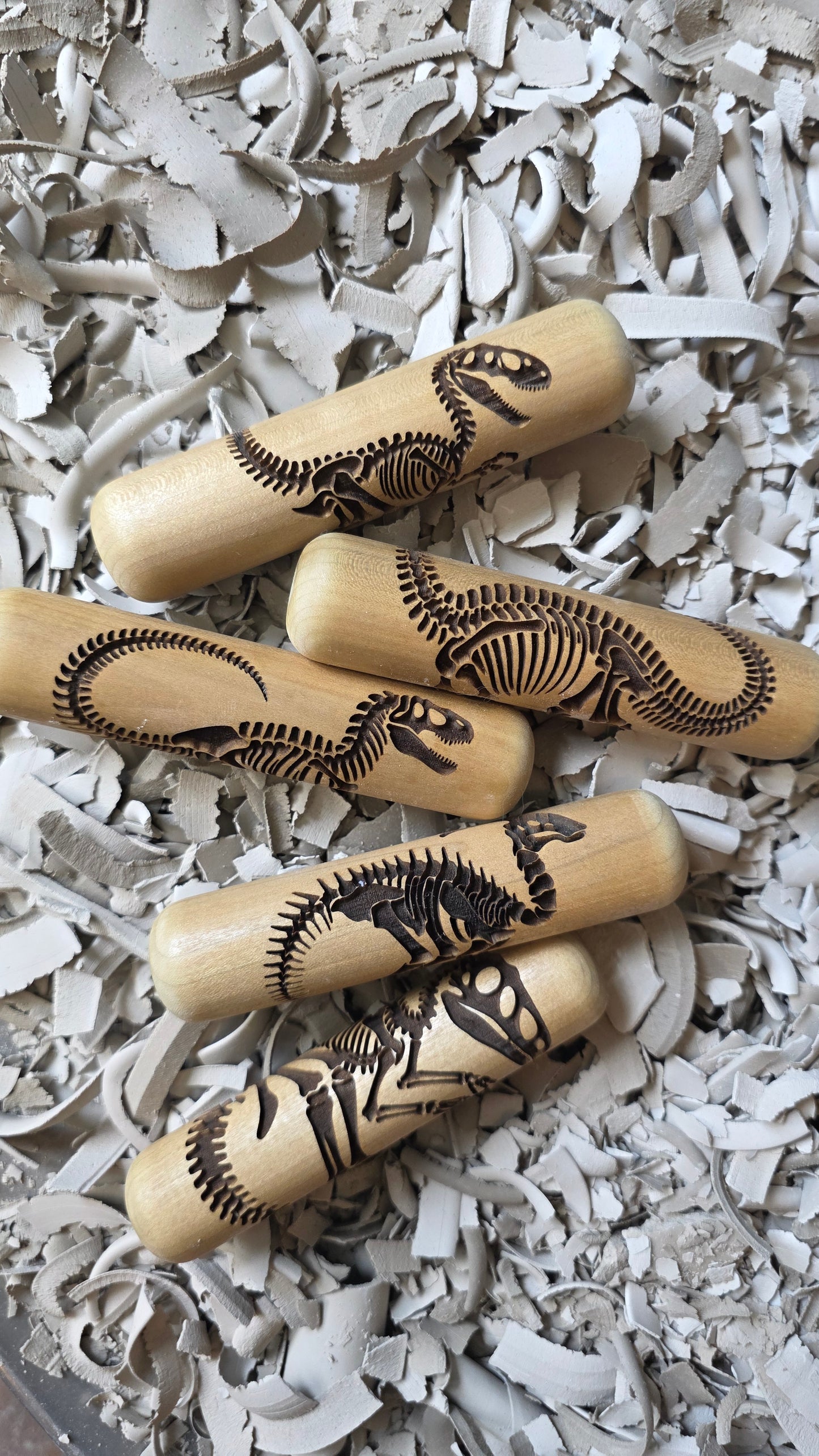 Z*Texture Roller- Ornithomimus Fossil