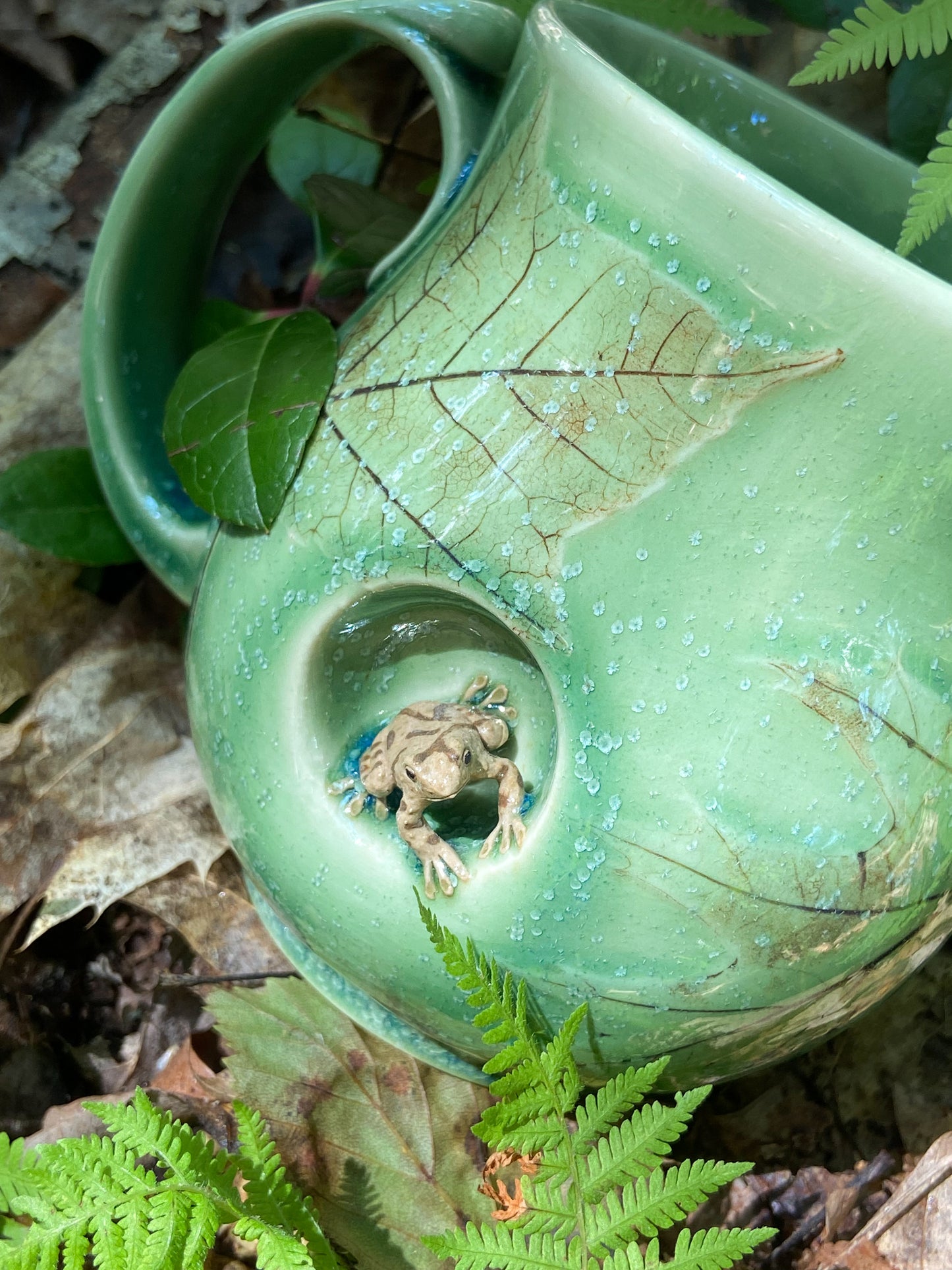 AP Curiosities- Spring Peeper Mug