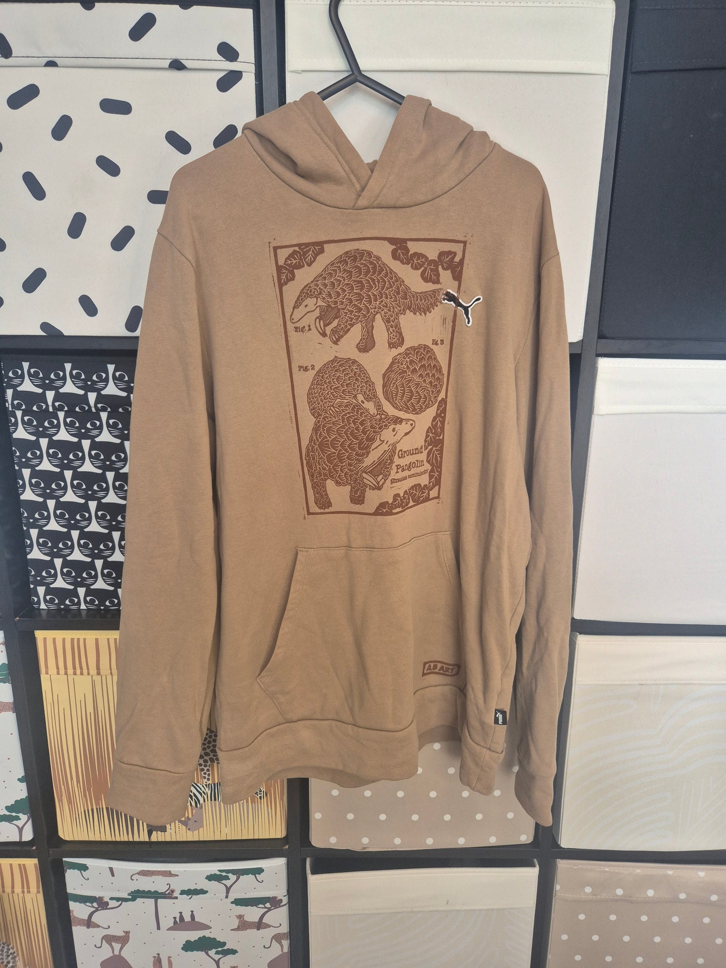 Ash Best- Pangolin and Ant Hoodie (size M) & A4 Print Bundle