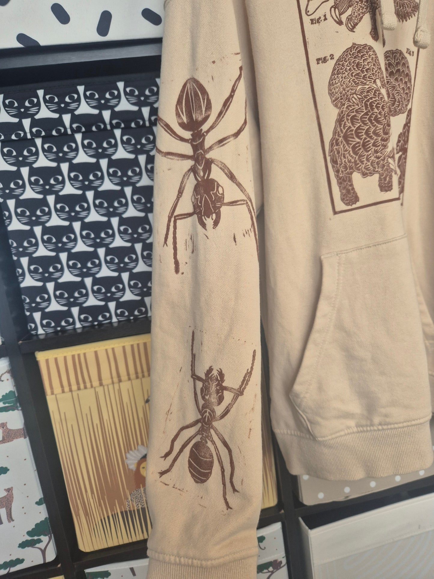 Ash Best- Pangolin and Ant Hoodie (size XL) & A4 Print Bundle #2
