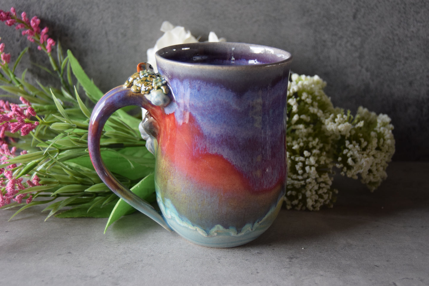Puffin Mug (purple)