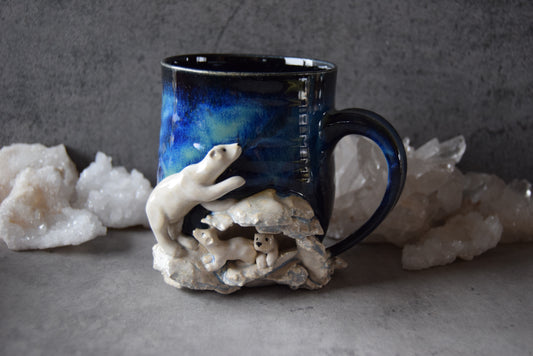 Polar Bear Den Mug (emerge)
