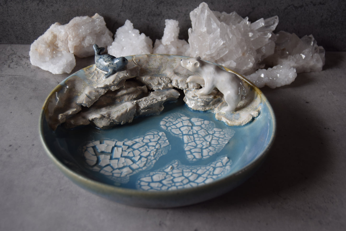 Polar Bear and Seal Plate (seconds)