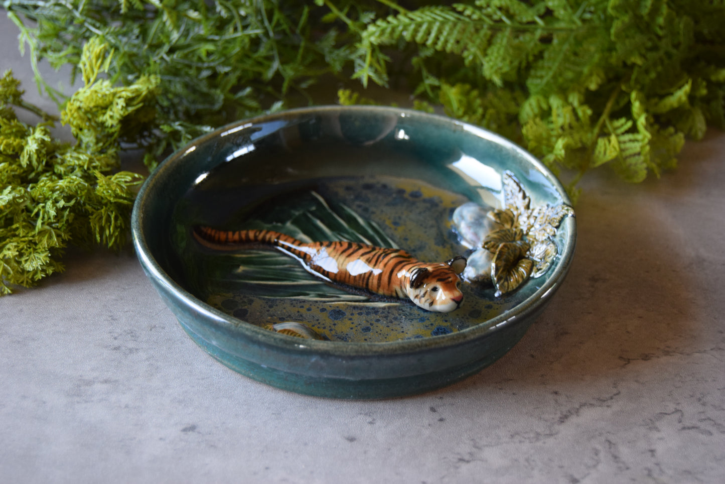 Swimming Tiger Trinket Plate (bowl rim)