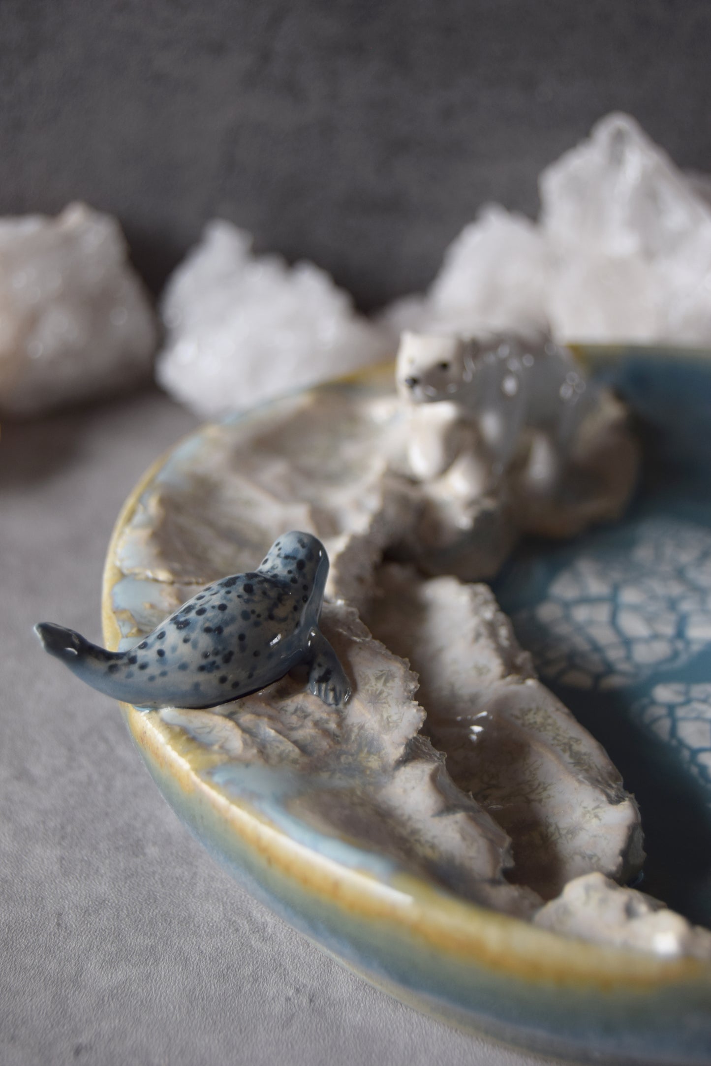 Polar Bear and Seal Plate (seconds)