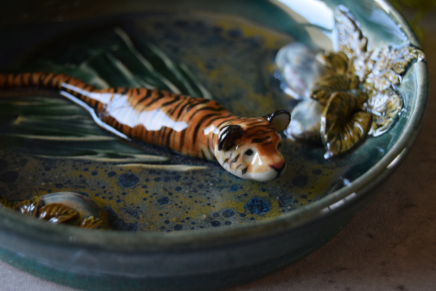 Swimming Tiger Trinket Plate (bowl rim)