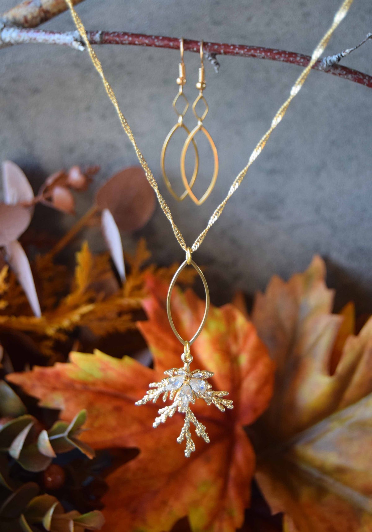 Gold Crystal Leaf Set