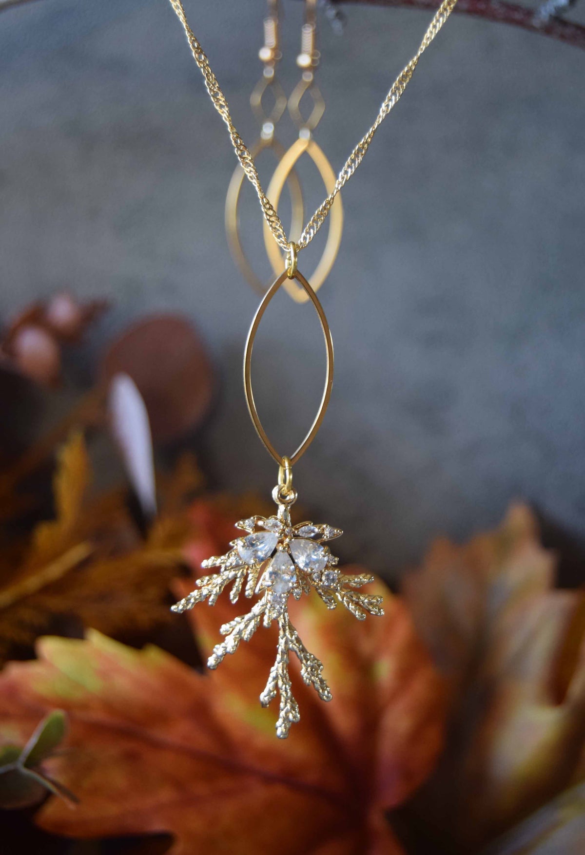 Gold Crystal Leaf Set
