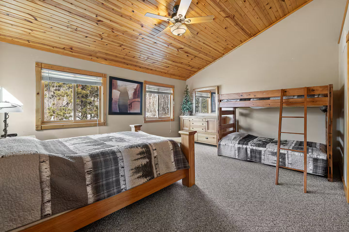 Black Hills Retreat Reservation (Deposit Only)