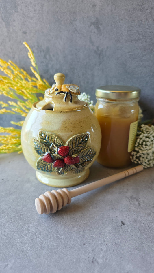 Bee and Berries Honeypot